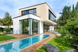 Natursteinkubus- Architektur - Gräfelfing Aribostraße
