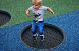 NEU: PlayPro™-Fallschutzring für Spielplatz-Trampoline von Eurotramp