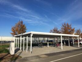 Fahrradüberdachung aus Metall - die individuelle Lösung für Mitarbeiter und Kunden