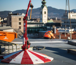 FreeFalcon Absturzsicherung: Sicherheit auf der Baustelle mit maximaler Bewegungsfreiheit