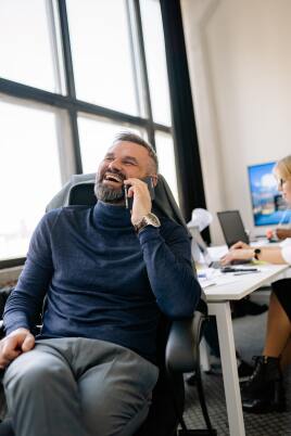 Ruhig telefonieren im Büro