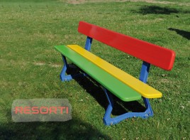 Kinderbank - gemütlicher Pausenort für Kinder