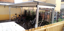 Fahrradüberdachung für Innenhöfe
