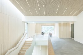 Elektrizitätswerke Schönau - Bürogebäudearchitektur in astfreier Weißtanne