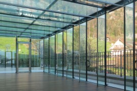 Von Glas umgeben 🏠
