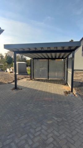 Einzelcarport mit Seitenwänden