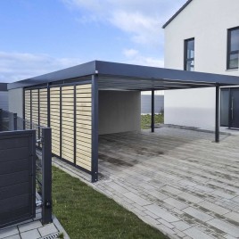 Carport mit Geräteraum