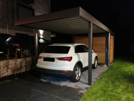 Stahlcarport mit integriertem Geräteraum
