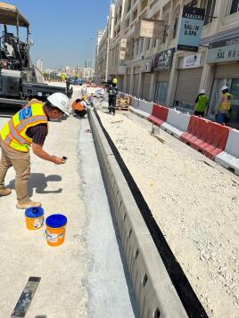 MEAKERB zur Modernisierung der Autobahn ''Al Fateh Highway'' in Bahrain