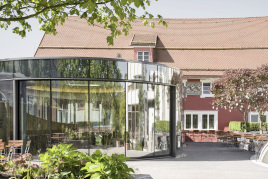 Geschwungener Baukörper