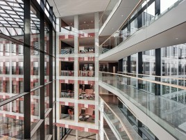 Völlig transparente Absturzsicherung