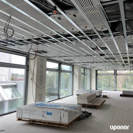Effiziente Deckenkühlung mit Uponor Thermatop M