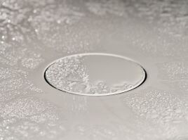 BetteAntirutsch Sense - Sicherheit und Komfort unter der Dusche!