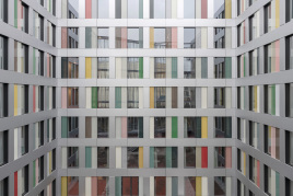 Farbenfrohe Fassade 🎨