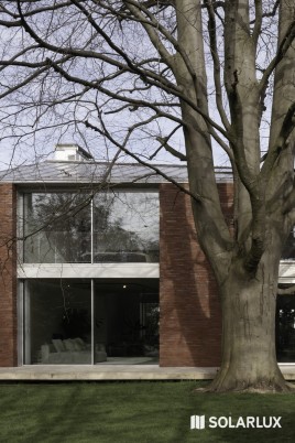 Schiebefenster, die in Wandtaschen einfahren