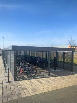 Fahrradunterstände in jeder Größe