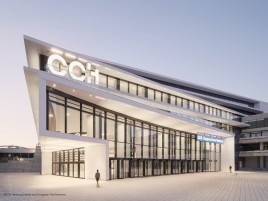 Lamellenfenster in CCH Hamburg