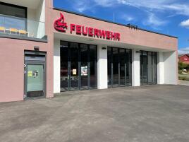 ALPGATE Falttore für Feuerwehrgerätehaus.
