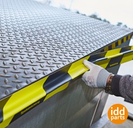 Wie funktioniert unsere Bodendichtung für Hebebühnen, Laderampen und Überladebrücken?