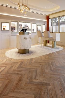 Designboden im Exklusiv Juwelier