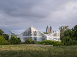 Hyparschale Magdeburg – DDR-Architektur neu übersetzt in die Moderne