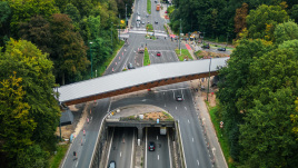 Stehfalzdach aus Aluminium für urbane Mobilität 🚲