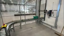 Automatische Schnelllauftore: Effizient und präzise für Produktionslinien