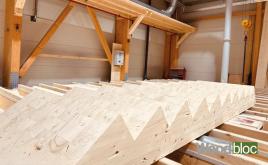Massivholztreppen für Bau & Wohnraum