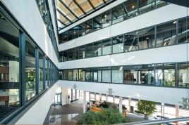 Umsetzung neuer und attraktiver Arbeitswelten
