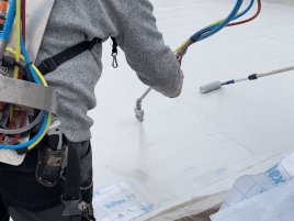 🛠️ 427 m² Flachdach in Rekordzeit abgedichtet