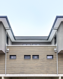 Ein Haus, das Haltung zeigt – gestalterisch und materialseitig. 💡🏡