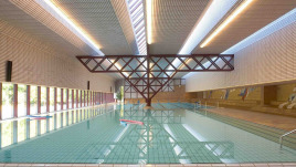 Hallenbad Bregenz – Sonnenschutz mit Weitblick