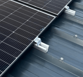 Unsere neuen Eco-Produkte – smarte Lösungen für Trapezblechdächer 🛠️☀️