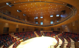 Denkmalschutz & Architektur im Einklang mit akustisch wirksamen Verdunkelungsanlagen