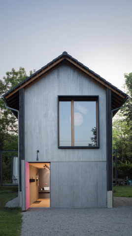 Besondere Ausblicke dank der Glas-Faltwand von Solarlux