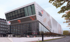 Sichtschutzanlagen hoch, schräg und im Rettungsweg im Deutschen Fußballmuseum Dortmund