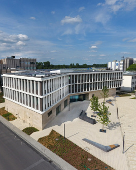 Zukunft Raum Geben – das VEKA Welcome Center zeigt Fensterdesign in neuer Dimension