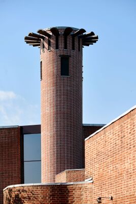 Sakrale Architektur in zeitgemäßer Hülle ⛪