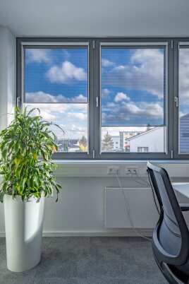 1.900 Rollos für Daimler Truck