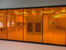 Gelblichtfolien für den UV-und Lichtschutz