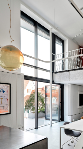 Umbau eines Büros in eine Loft-Wohnung in Graz (A)