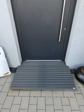 Einfamilienhaus - Aluprofilmatte