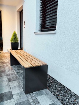 Sitzbank / Gartenbank