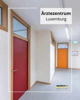 Türen in einer Physiotherapie, Psychotherapie und Radiologie