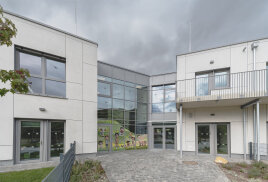 Kombination von Holzbau und Modulbau