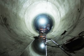 So geht's: Optimierte Betonoberfläche durch den Einsatz der MAX FRANK Schalungsbahn bei Tunnelschalung