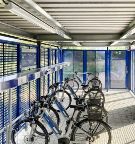 Komplettsystem aus Fahrradeinhausung und Fahrrad-Leasingsystem